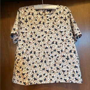 Ann Taylor Short-Sleeve Floral Tee in Tan, Black and White